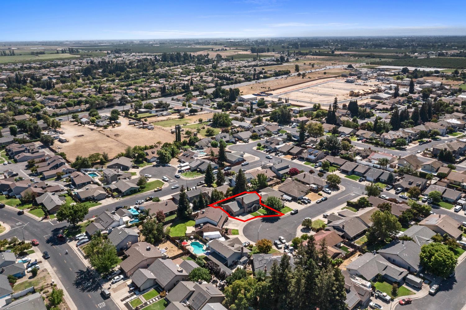 2135 Navajo Ct, Oakdale, CA 95361