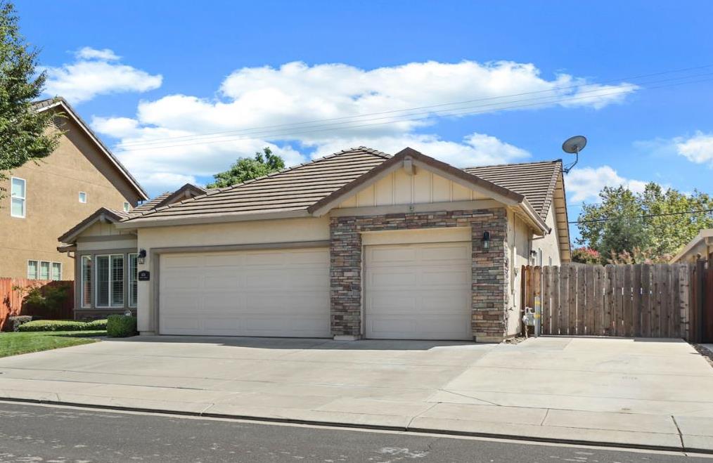 624 Cistus, Manteca, CA 95337
