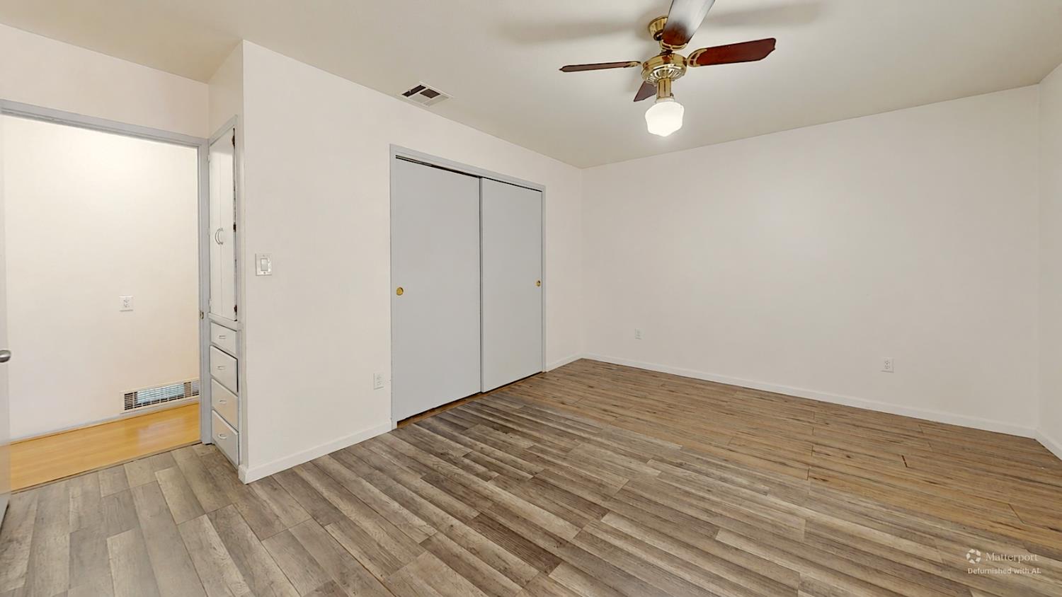 324 Sycamore Ave, Manteca, CA 95336