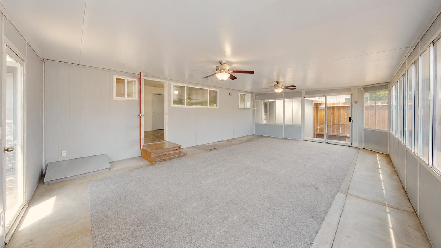 324 Sycamore Ave, Manteca, CA 95336