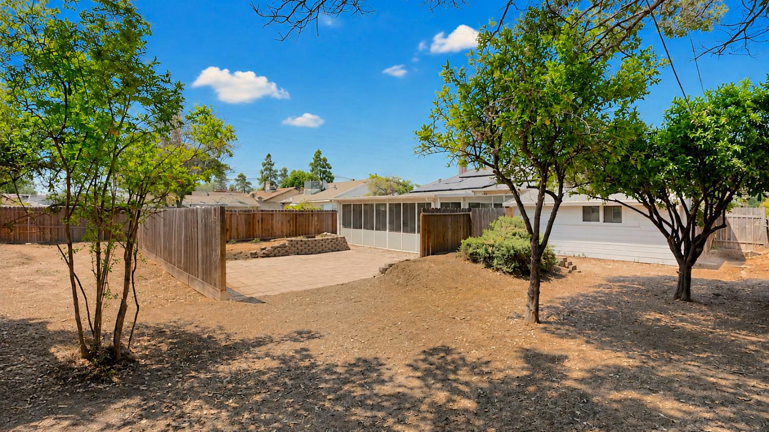 324 Sycamore Ave, Manteca, CA 95336