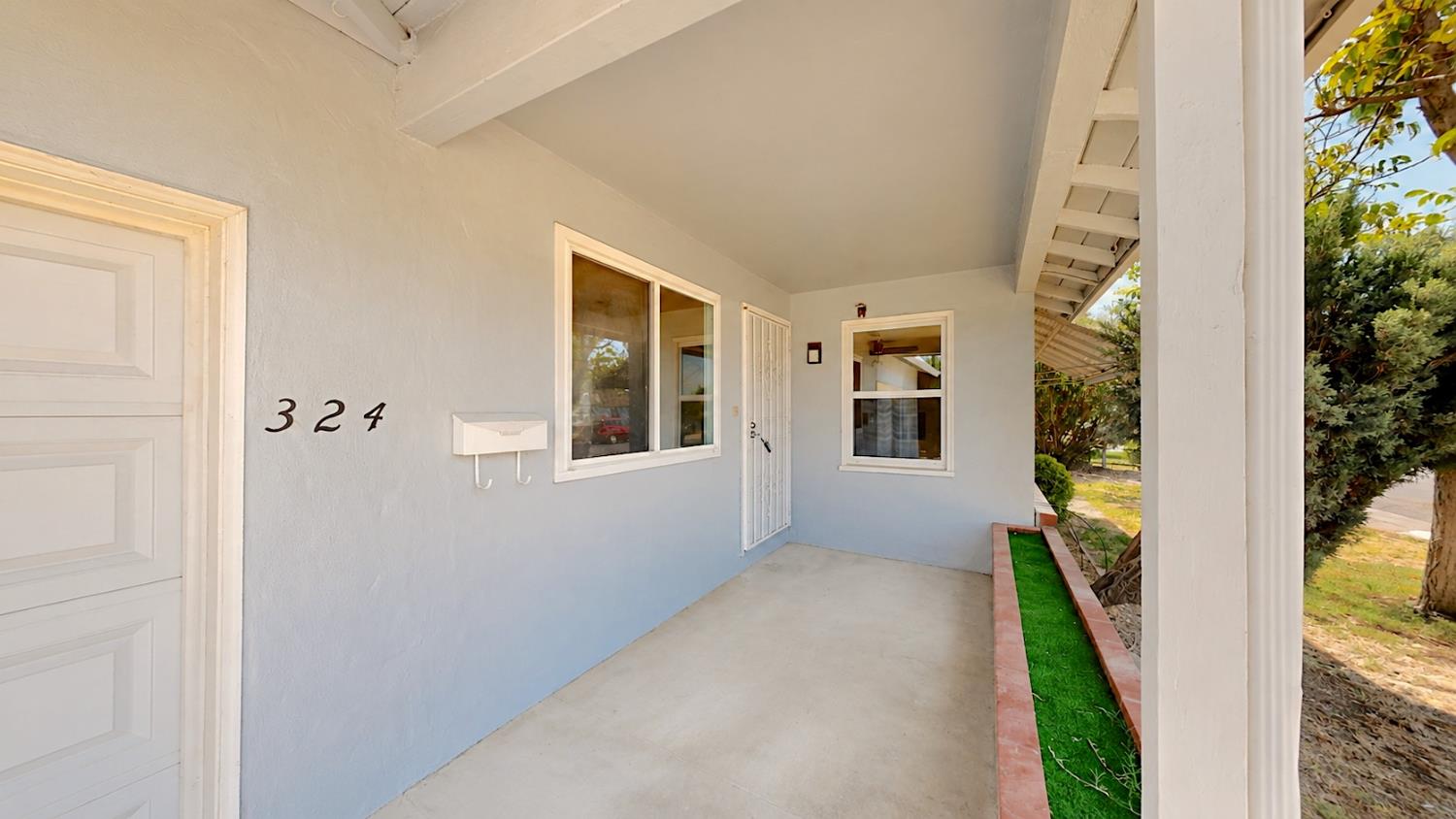 324 Sycamore Ave, Manteca, CA 95336