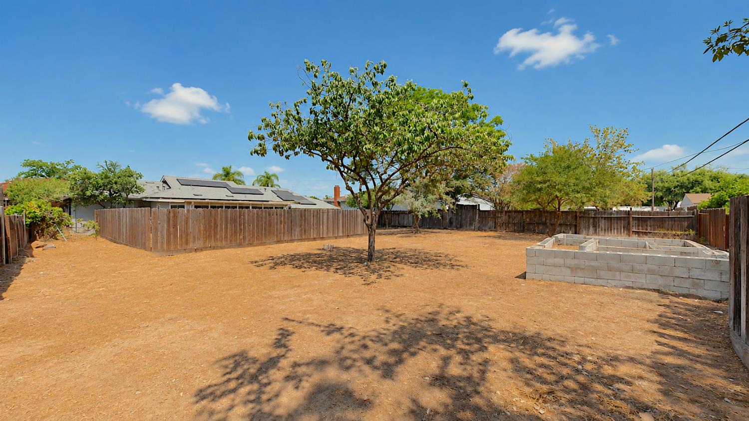 324 Sycamore Ave, Manteca, CA 95336