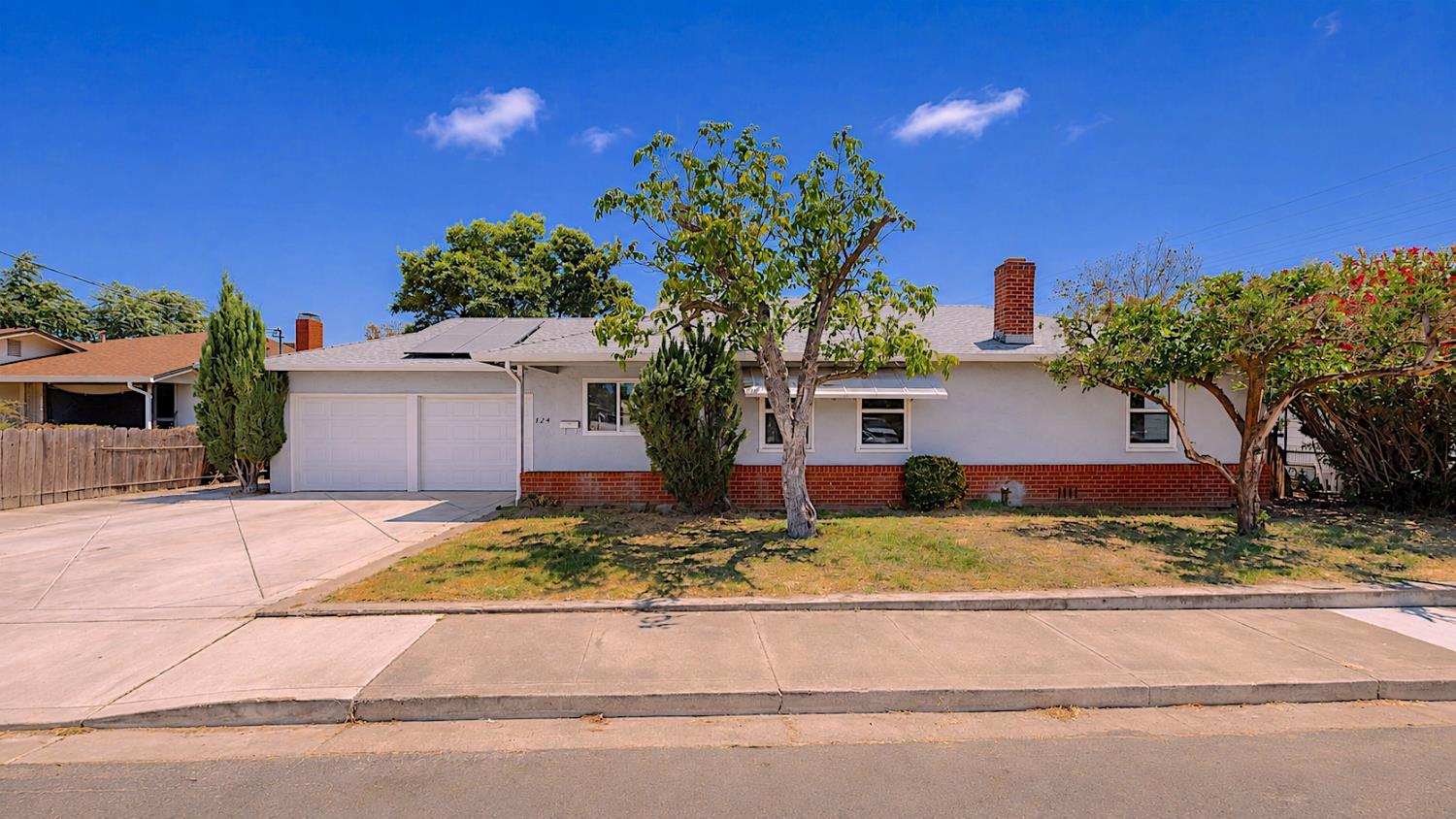 324 Sycamore Ave, Manteca, CA 95336