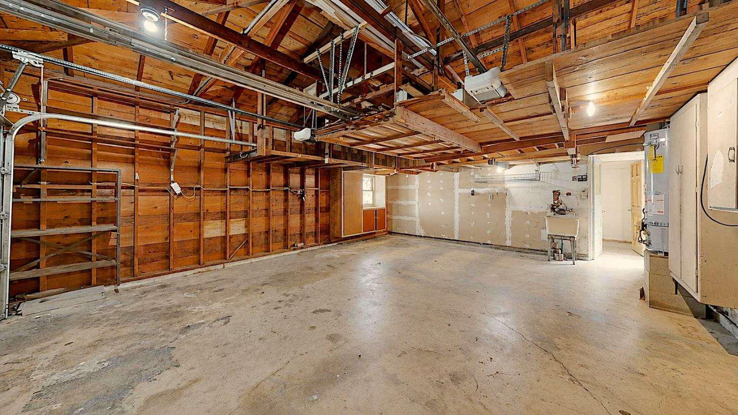 324 Sycamore Ave, Manteca, CA 95336