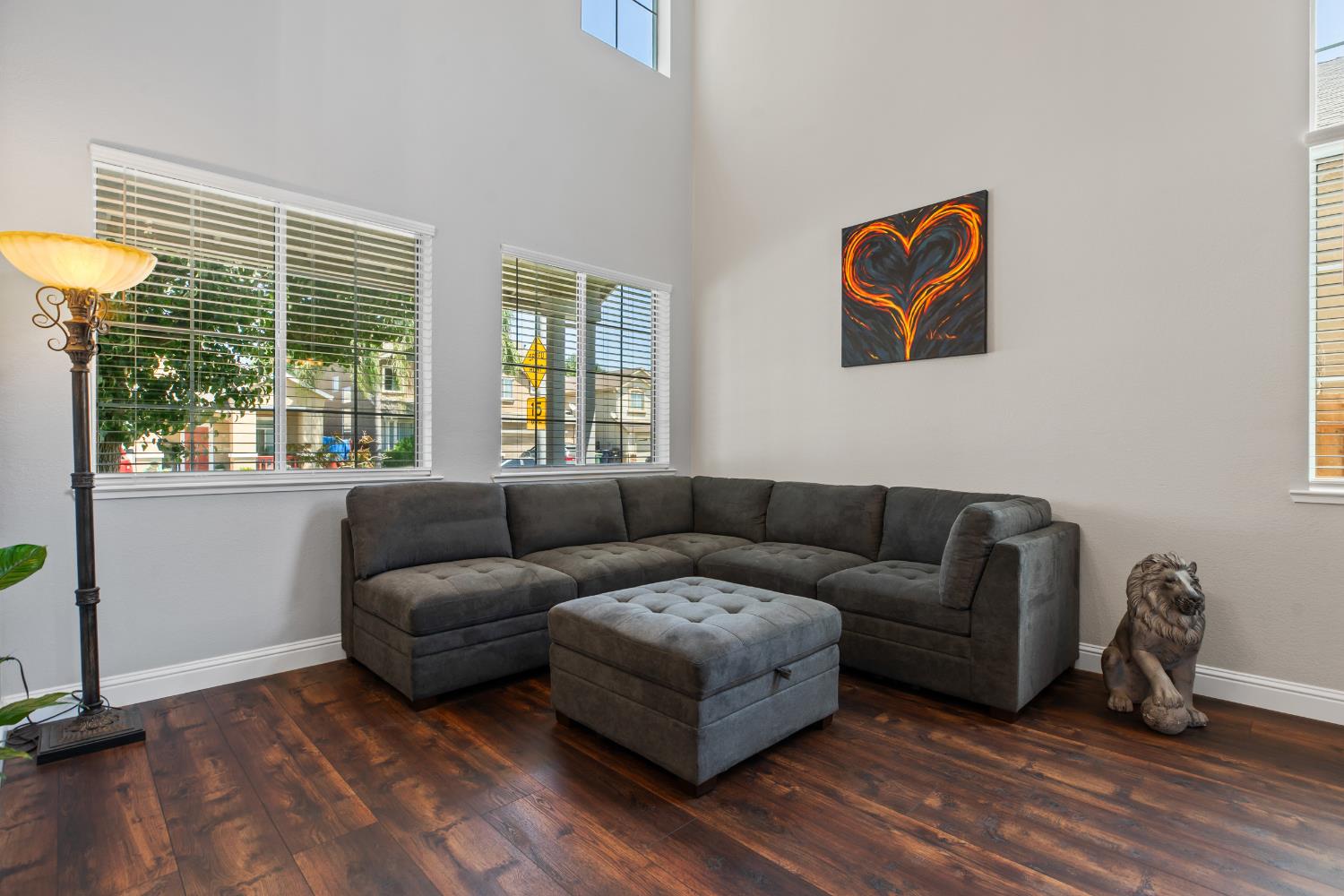 16707 Sheffield St, Delhi, CA 95315