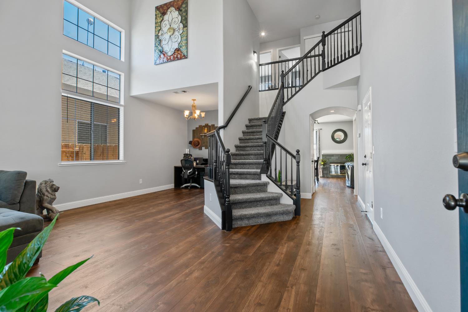 16707 Sheffield St, Delhi, CA 95315