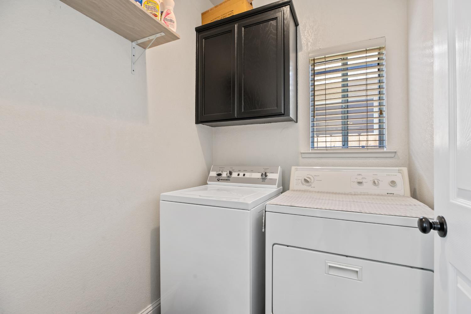 16707 Sheffield St, Delhi, CA 95315