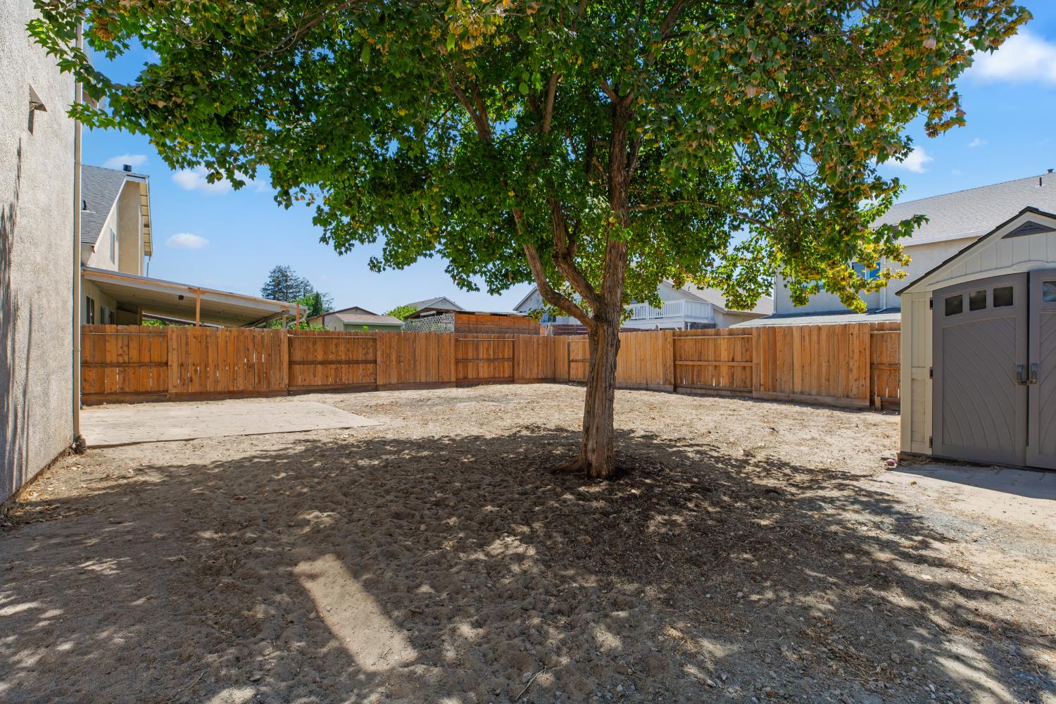 16707 Sheffield St, Delhi, CA 95315