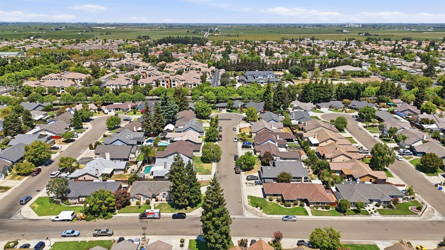 3861 SUPREME Ct, Turlock, CA 95382