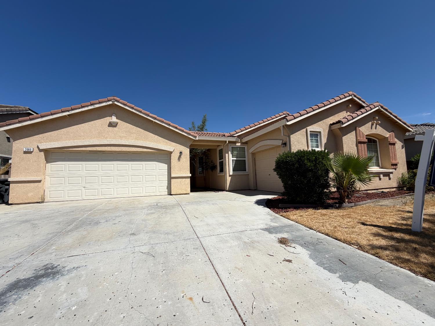 2069 Venezia St, Los Banos, CA 93635