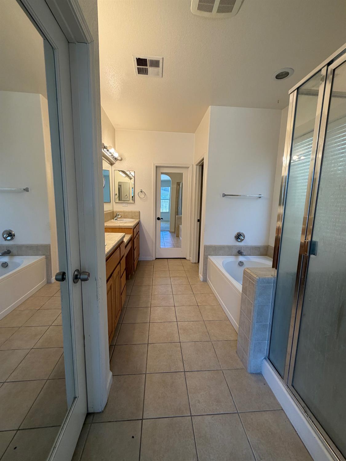 2069 Venezia St, Los Banos, CA 93635