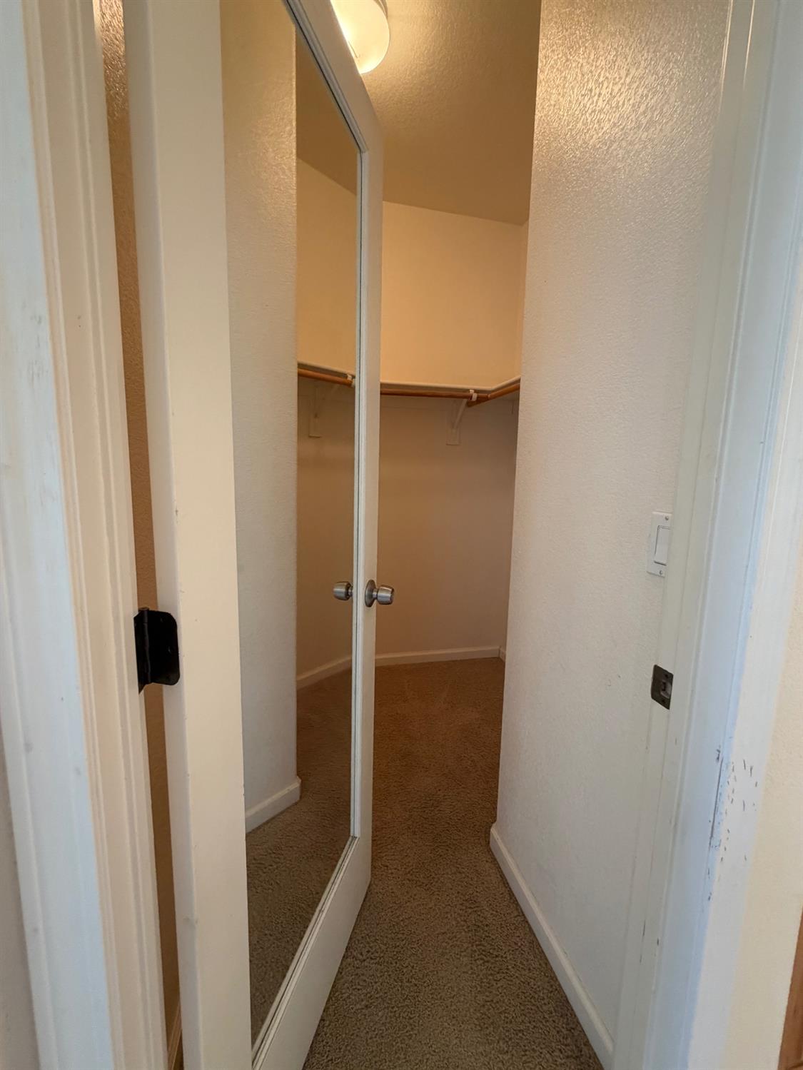 2069 Venezia St, Los Banos, CA 93635