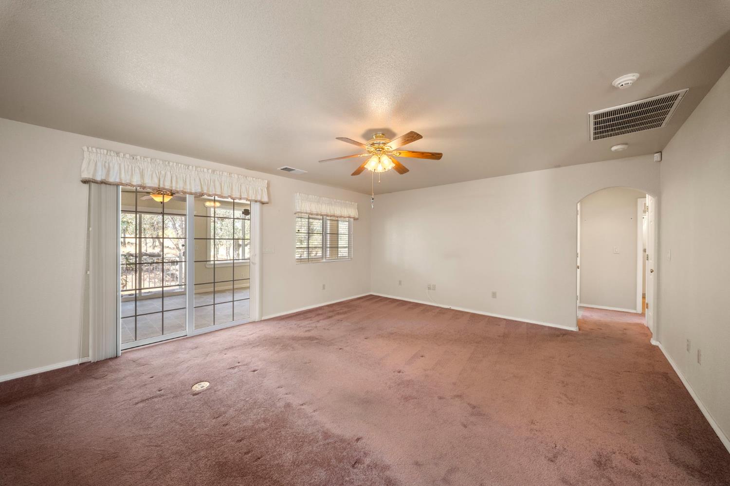 9729 Rastro Way, La Grange, CA 95329