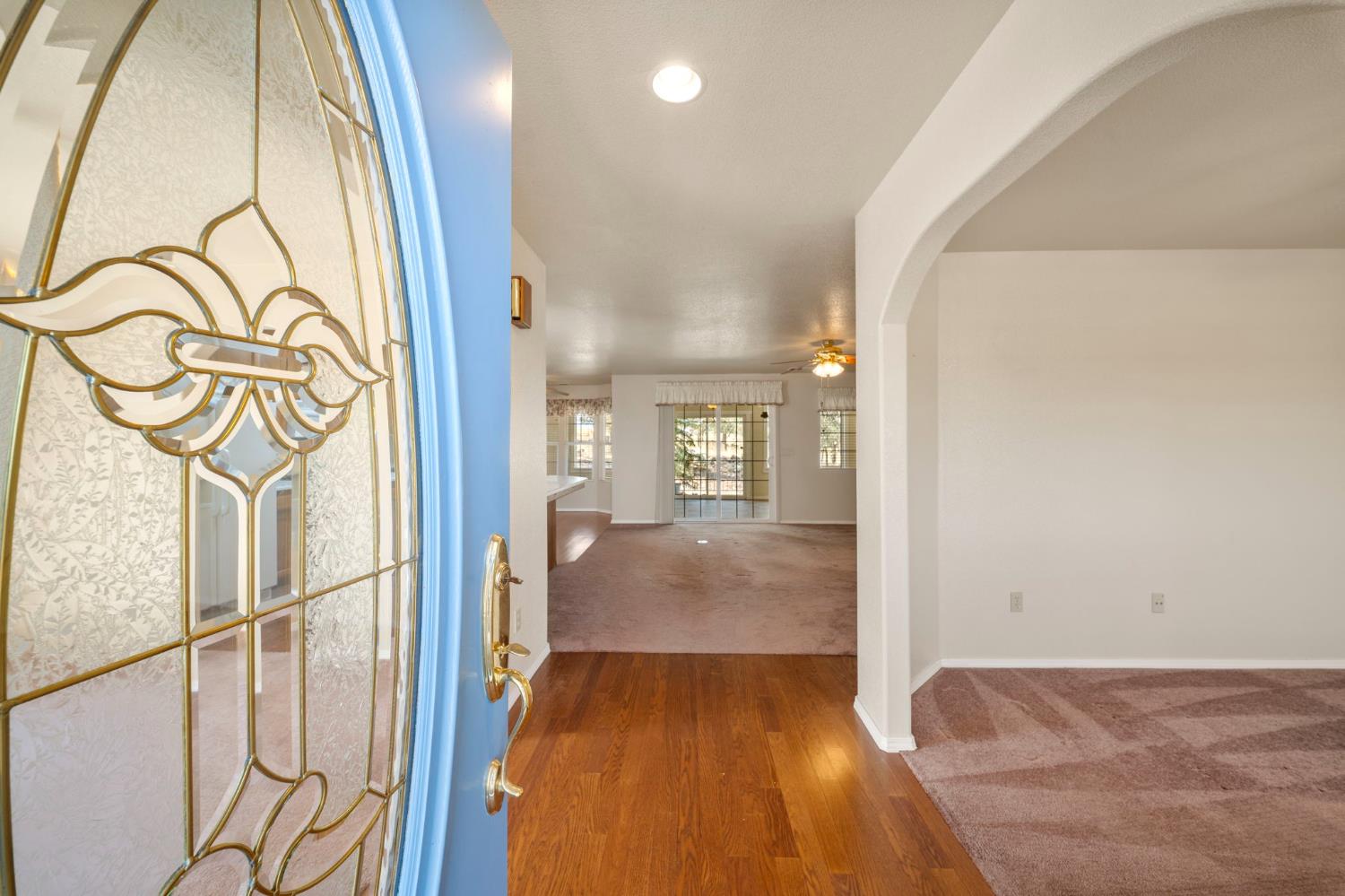 9729 Rastro Way, La Grange, CA 95329
