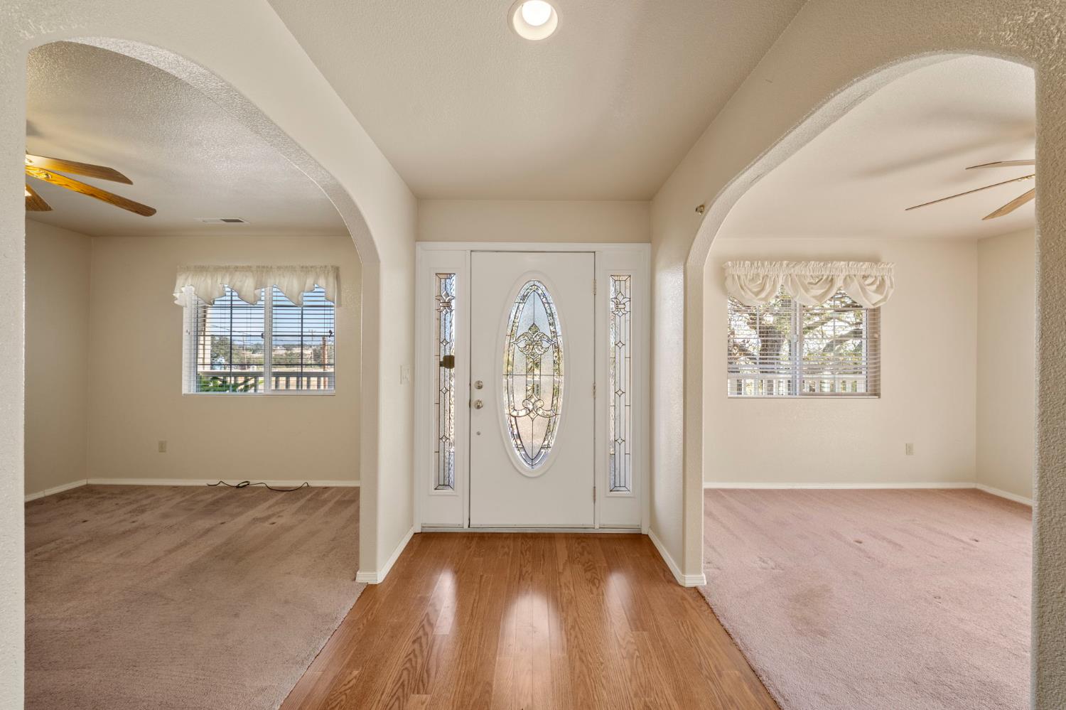 9729 Rastro Way, La Grange, CA 95329