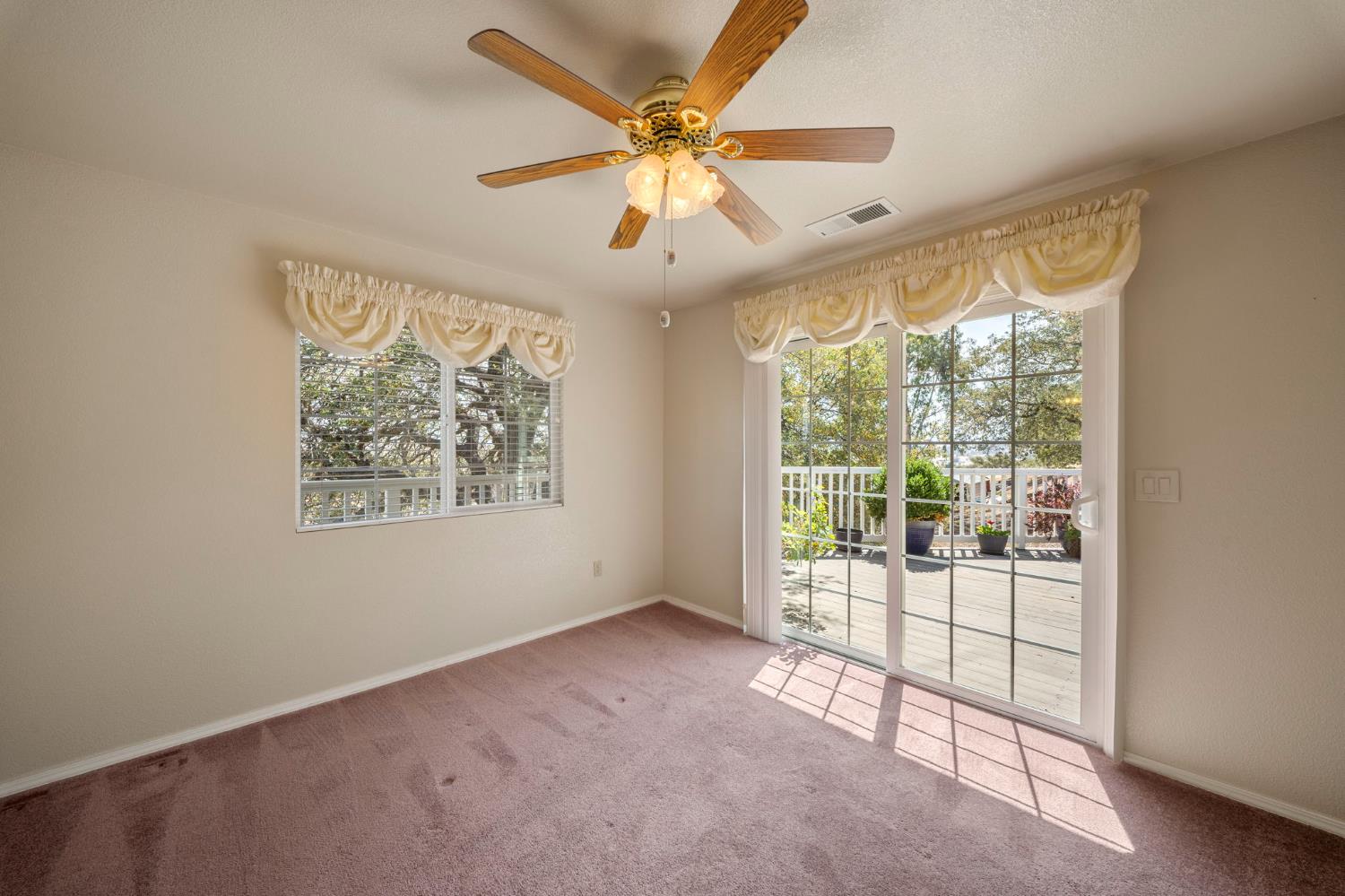 9729 Rastro Way, La Grange, CA 95329