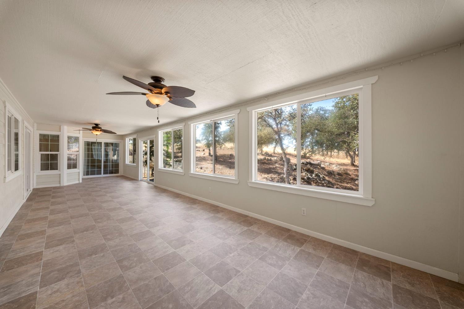 9729 Rastro Way, La Grange, CA 95329