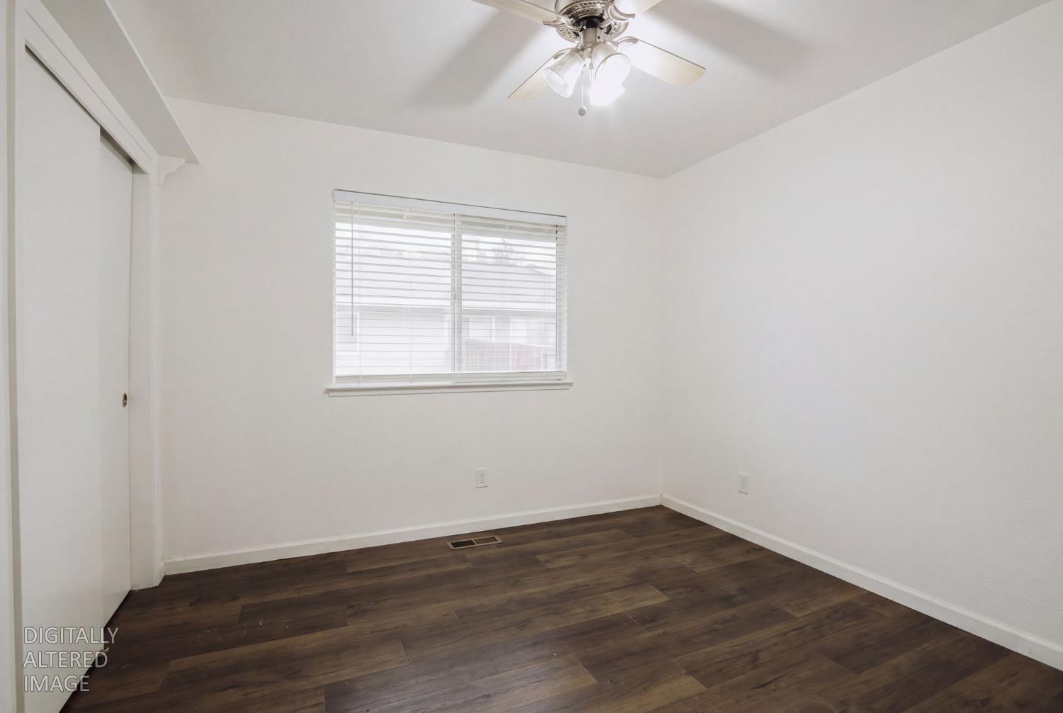 1584 Northgate Dr, Manteca, CA 95336
