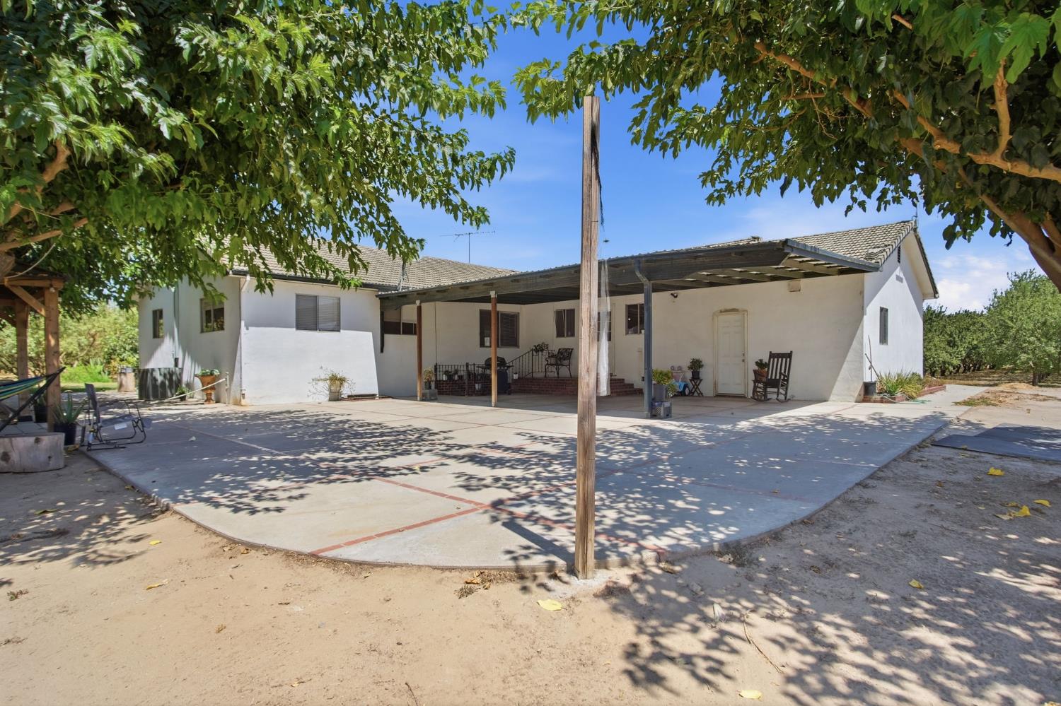 Open Photo