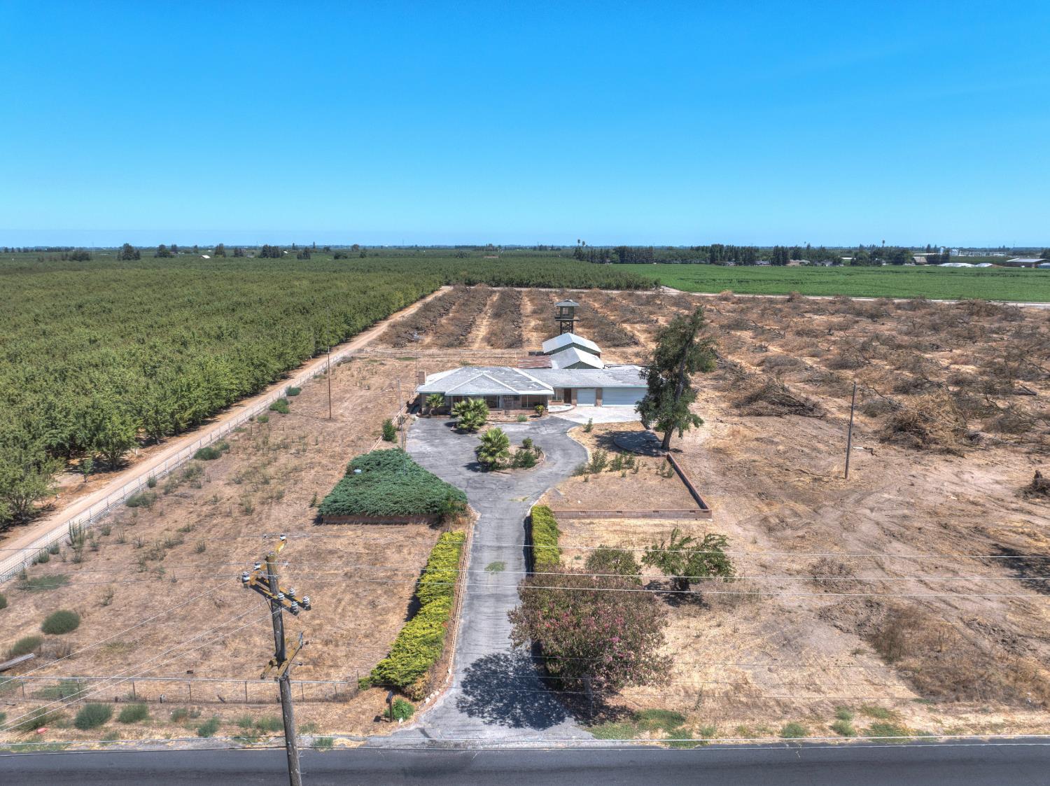 5655 Woodland Ave, Modesto, CA 95358