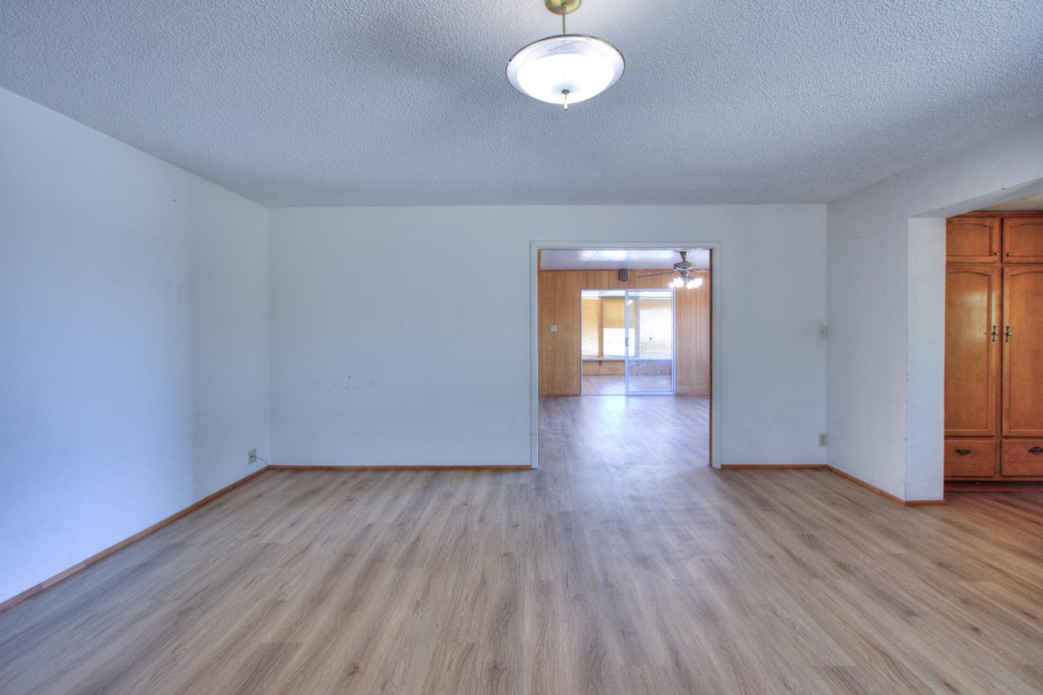 5655 Woodland Ave, Modesto, CA 95358