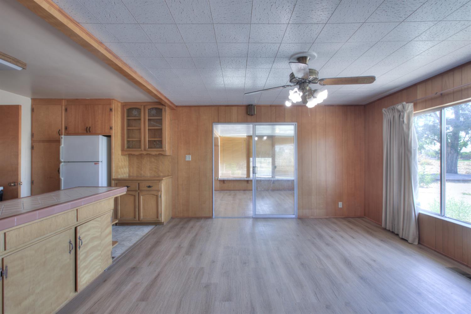 5655 Woodland Ave, Modesto, CA 95358