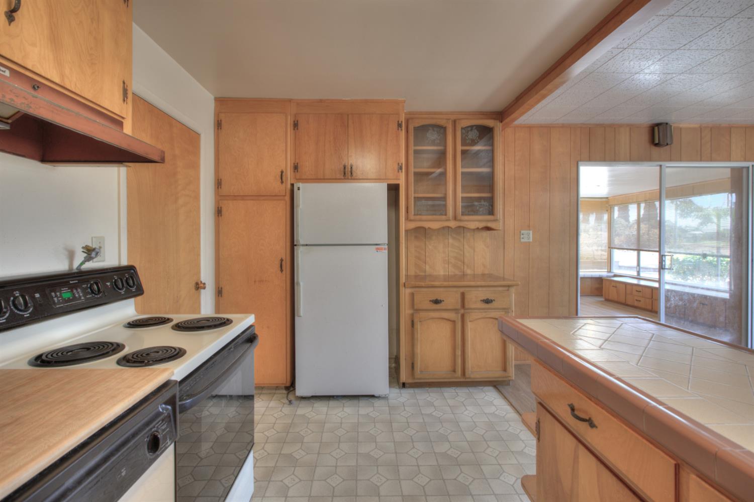 5655 Woodland Ave, Modesto, CA 95358