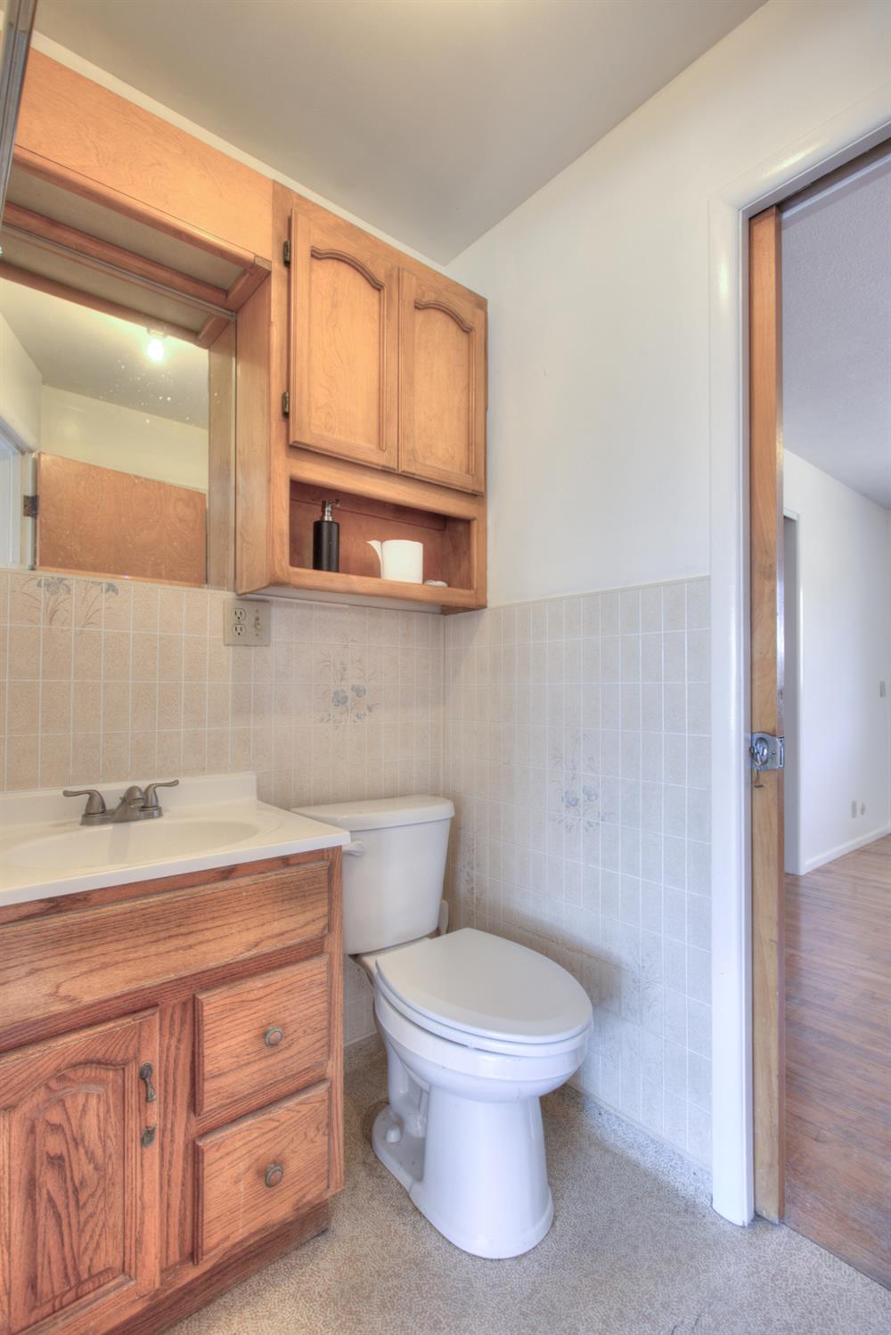 5655 Woodland Ave, Modesto, CA 95358