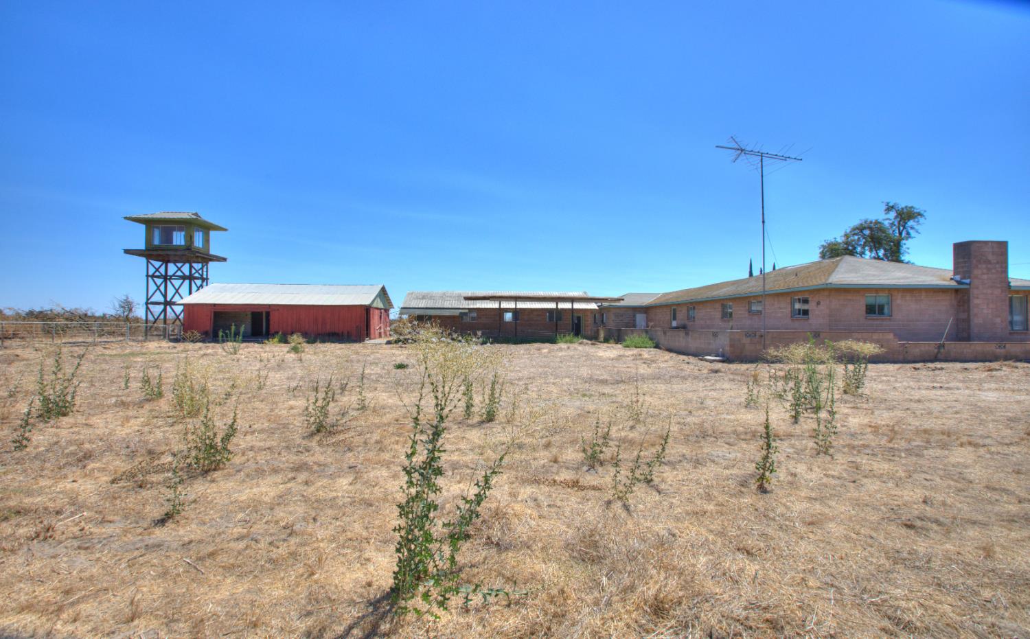 5655 Woodland Ave, Modesto, CA 95358