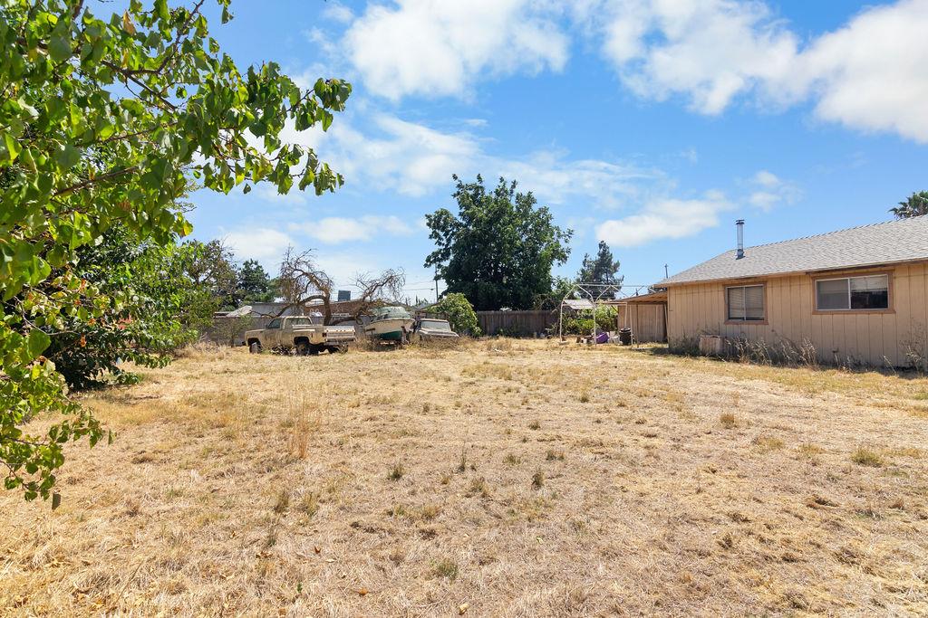 3630 Nevada Ave, Riverbank, CA 95367