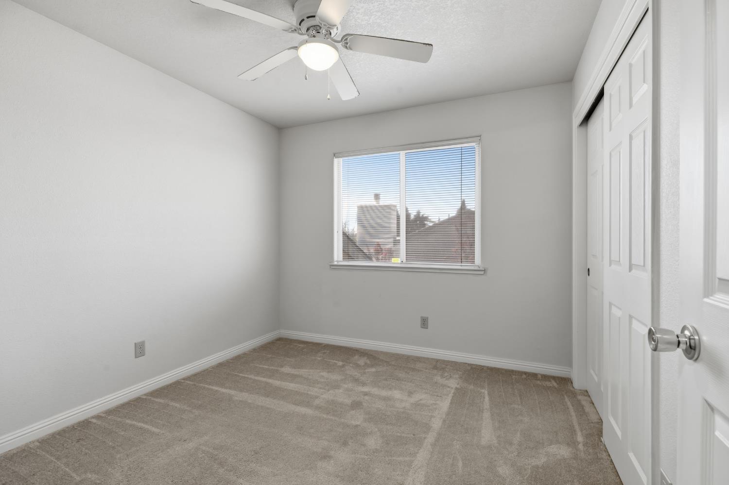 7424 Heathrow Way, Hughson, CA 95326