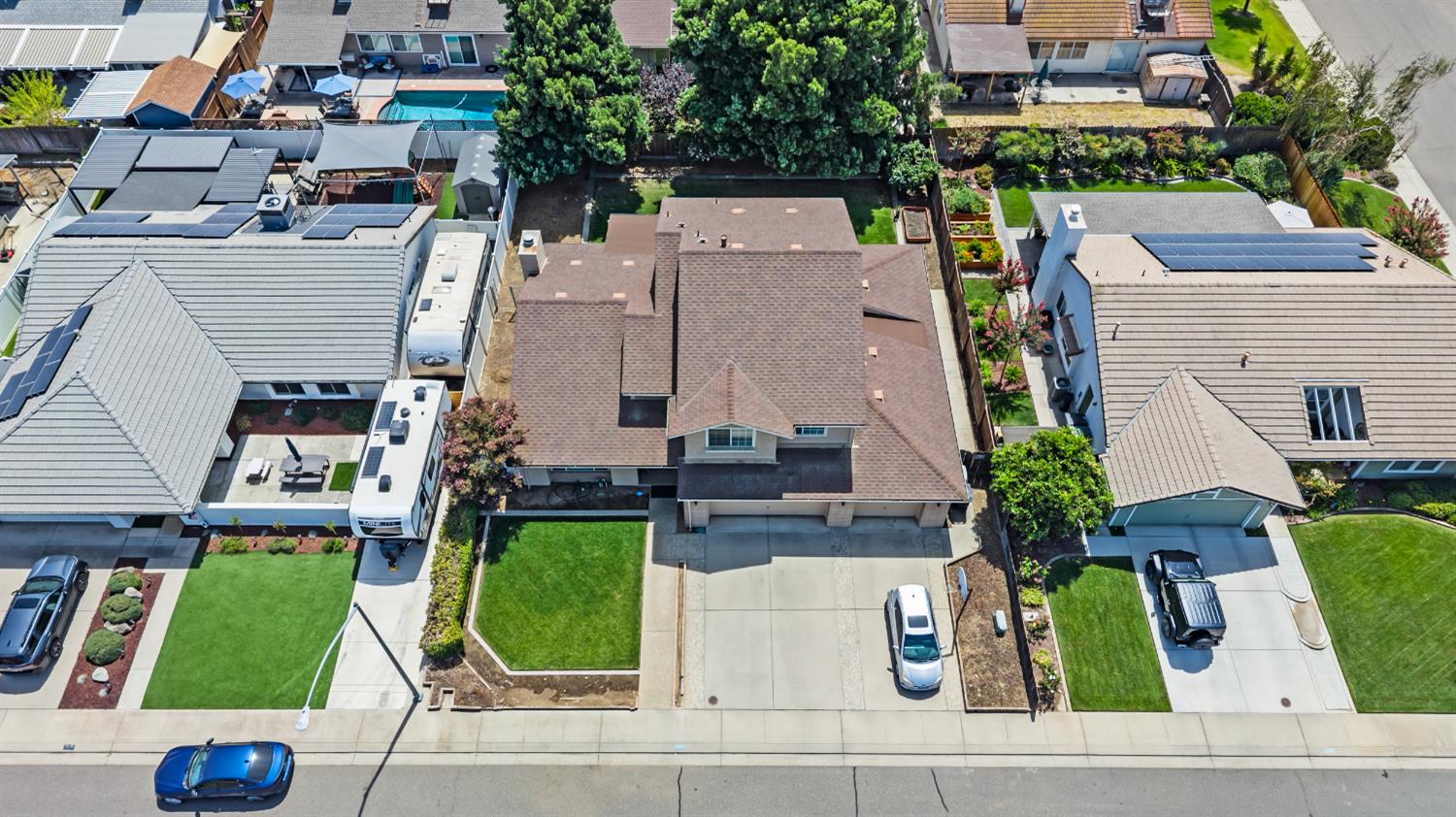 7424 Heathrow Way, Hughson, CA 95326