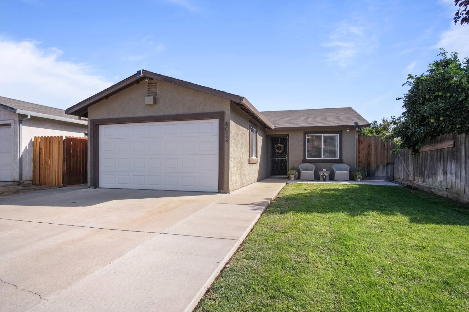 6012 Winners Cir, Riverbank, CA 95367