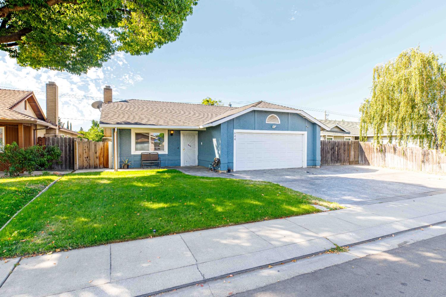 644 Swallow Dr, Manteca, CA 95336