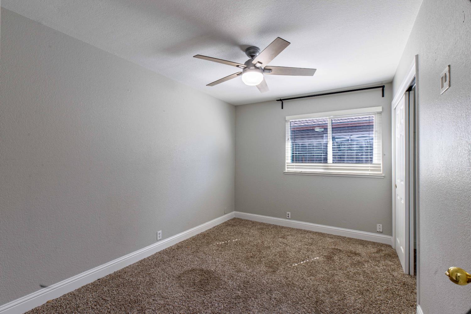 644 Swallow Dr, Manteca, CA 95336