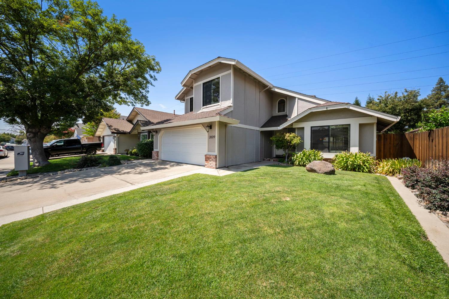 2009 Mendocino Way, Modesto, CA 95350