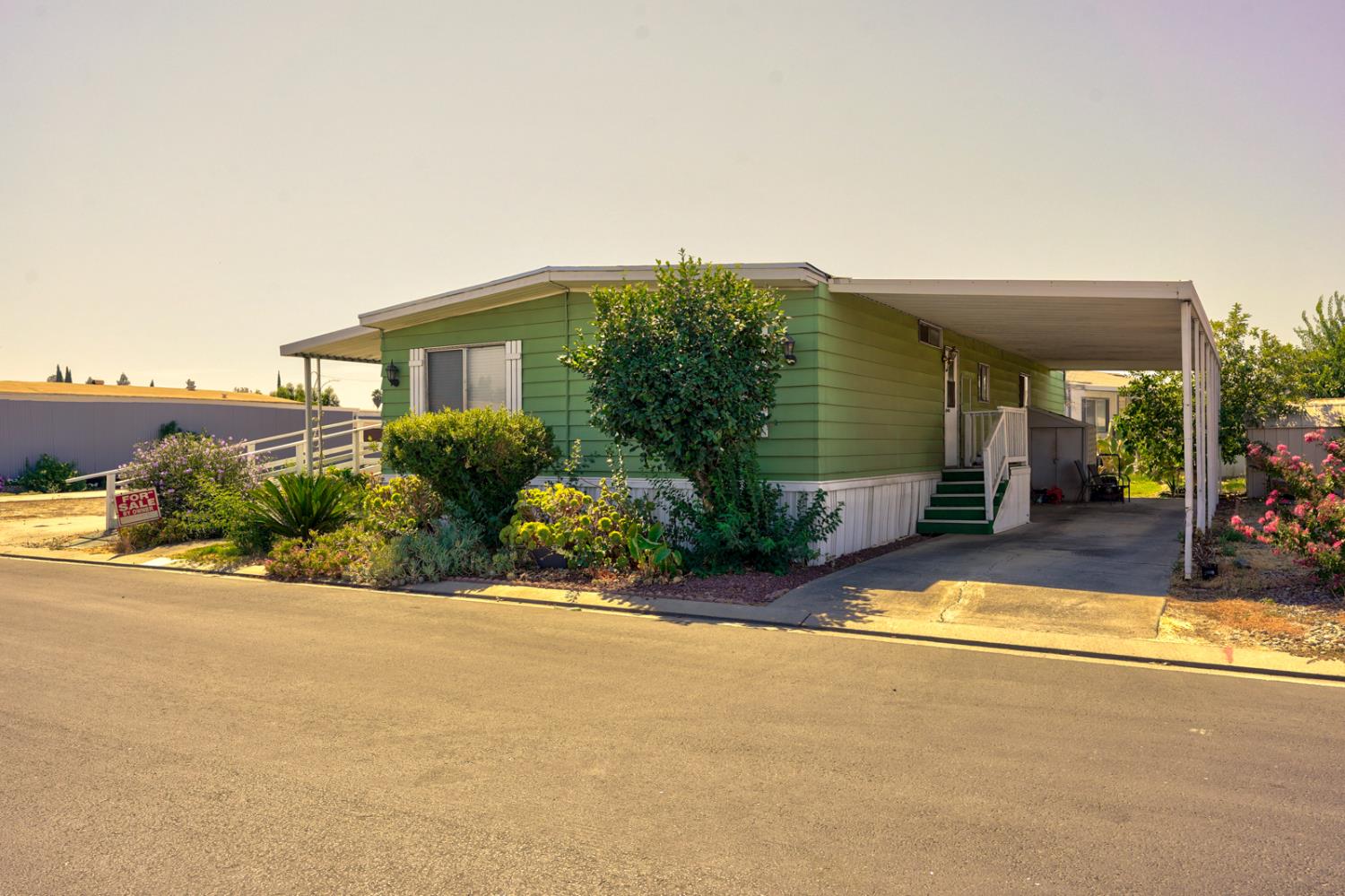2500 N State Highway 59 #239, Merced, CA 95348