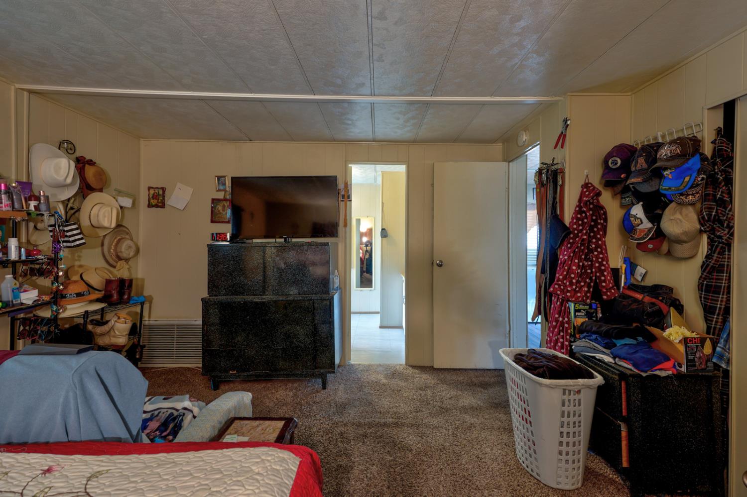 2500 N State Highway 59 #239, Merced, CA 95348