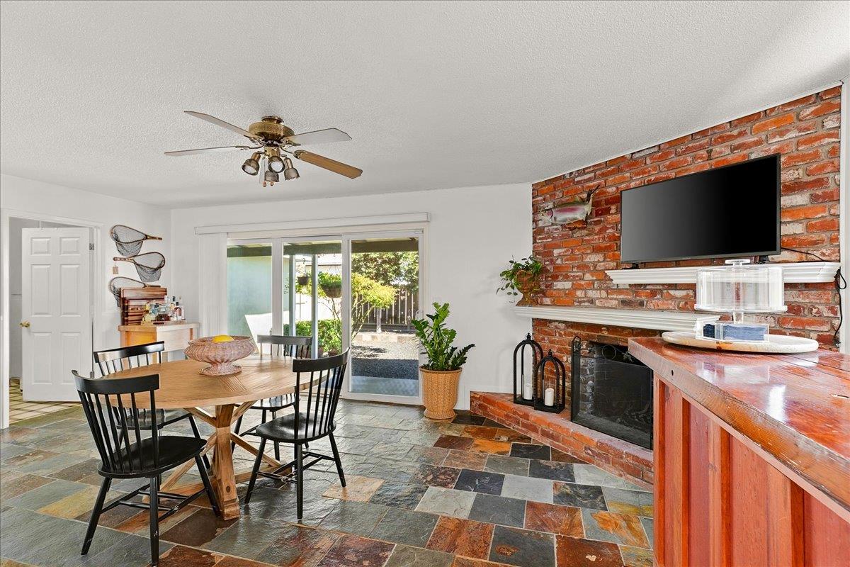 173 N Bryan Ave, Oakdale, CA 95361