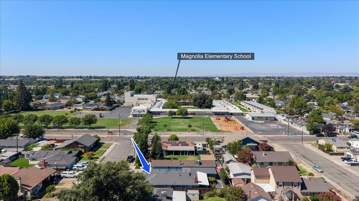 173 N Bryan Ave, Oakdale, CA 95361