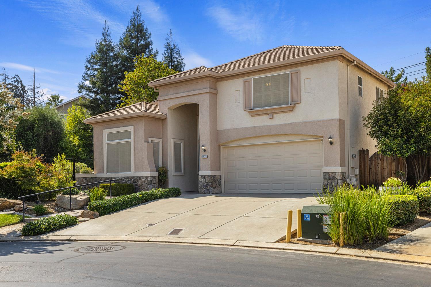 1637 Seven Falls, Modesto, CA 95355
