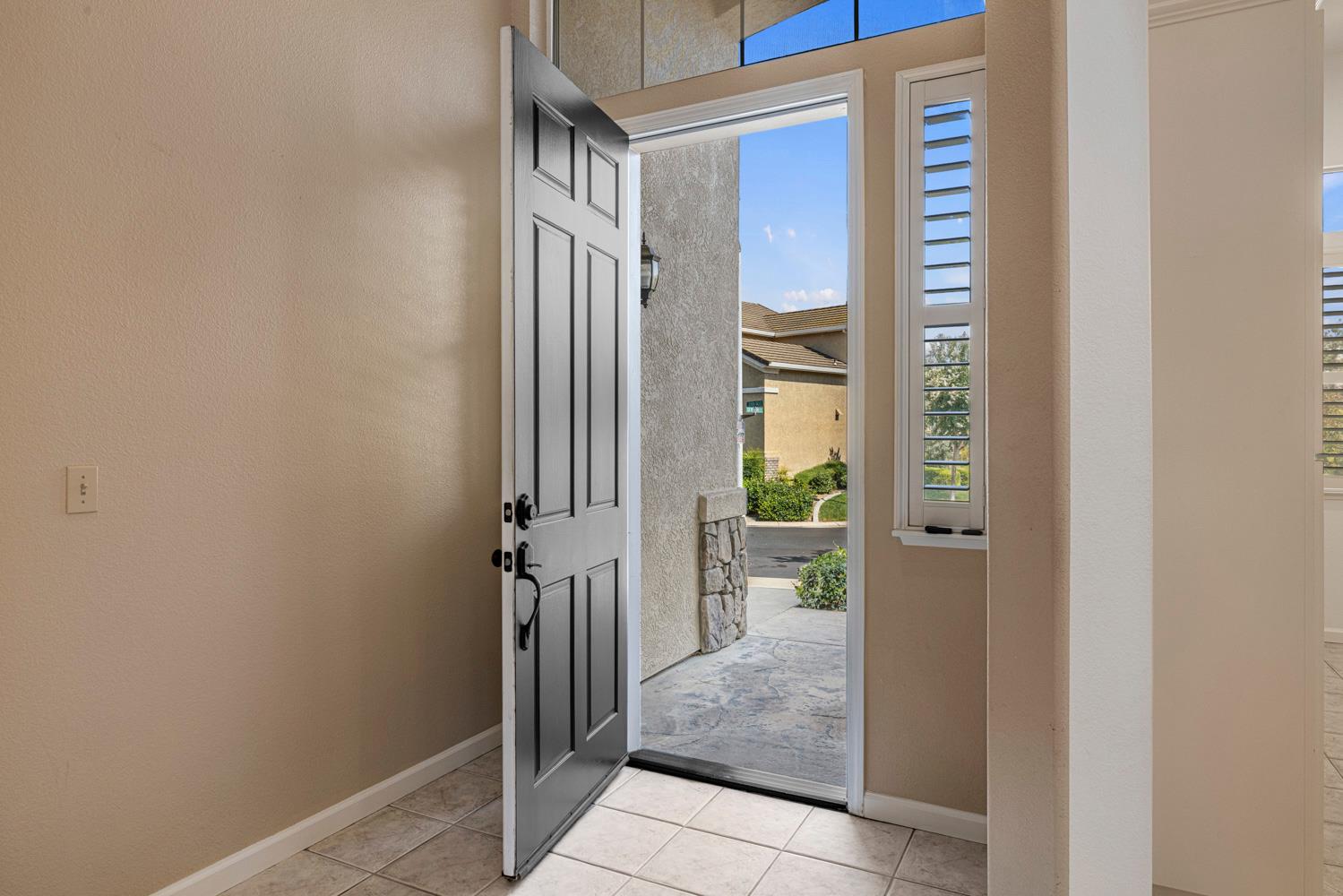 1637 Seven Falls, Modesto, CA 95355