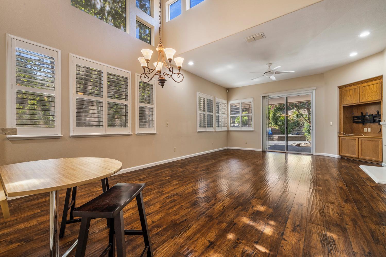 1637 Seven Falls, Modesto, CA 95355
