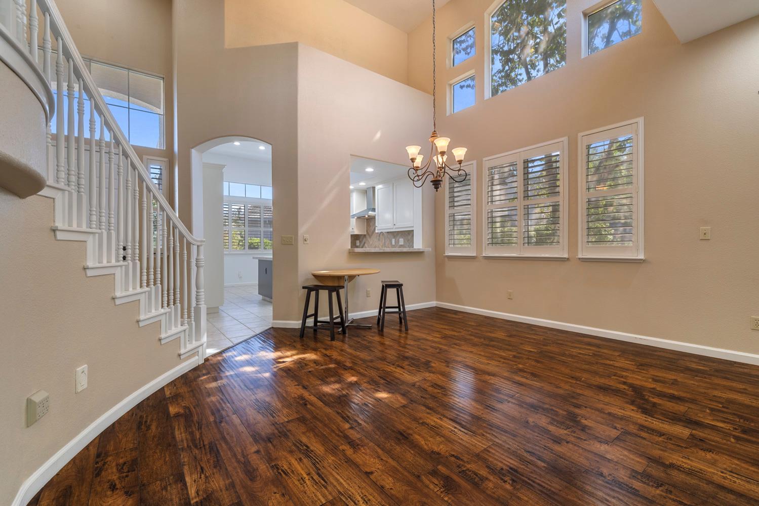 1637 Seven Falls, Modesto, CA 95355