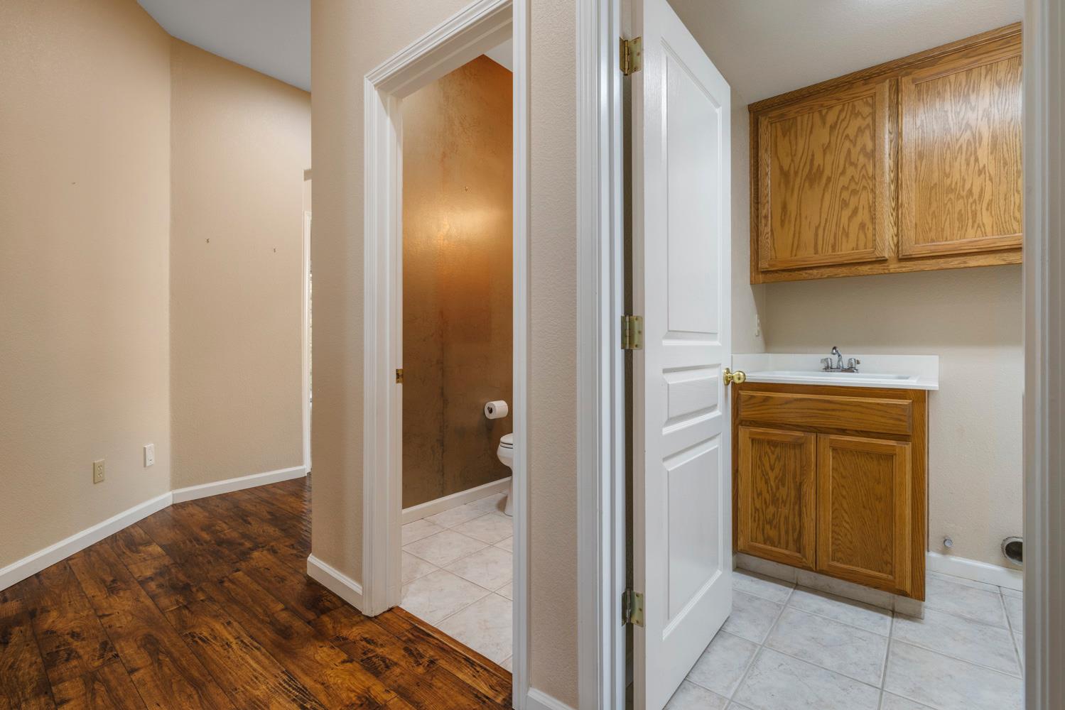 1637 Seven Falls, Modesto, CA 95355