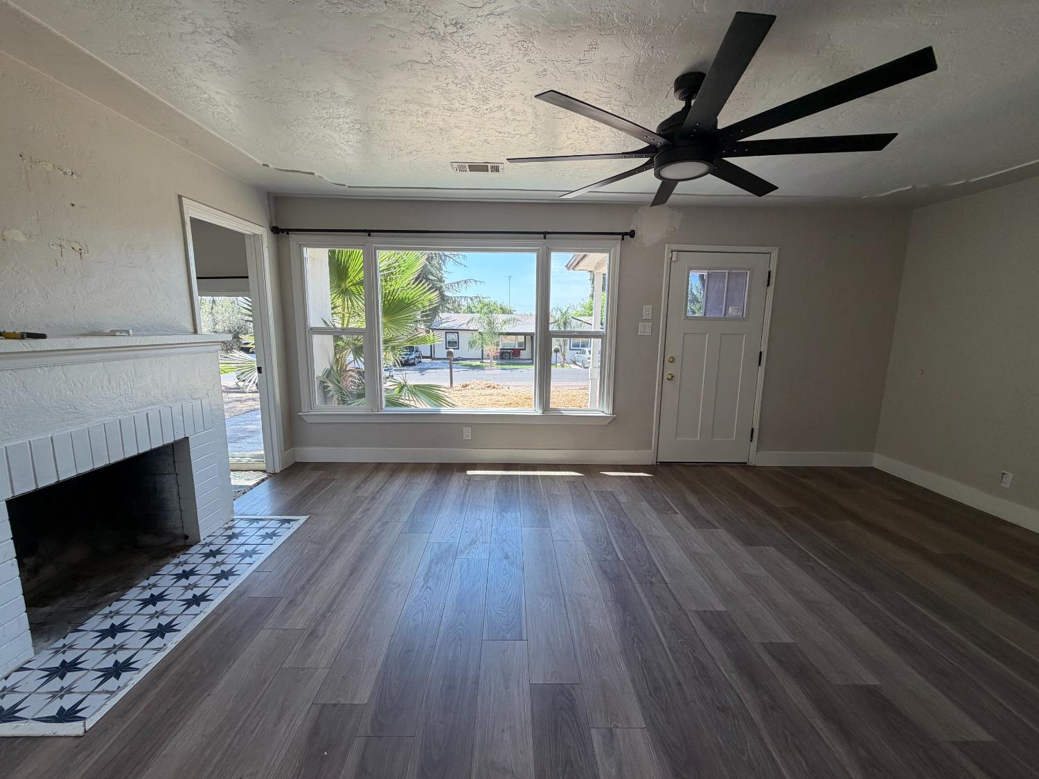 2351 Ridge Rd, Modesto, CA 95358