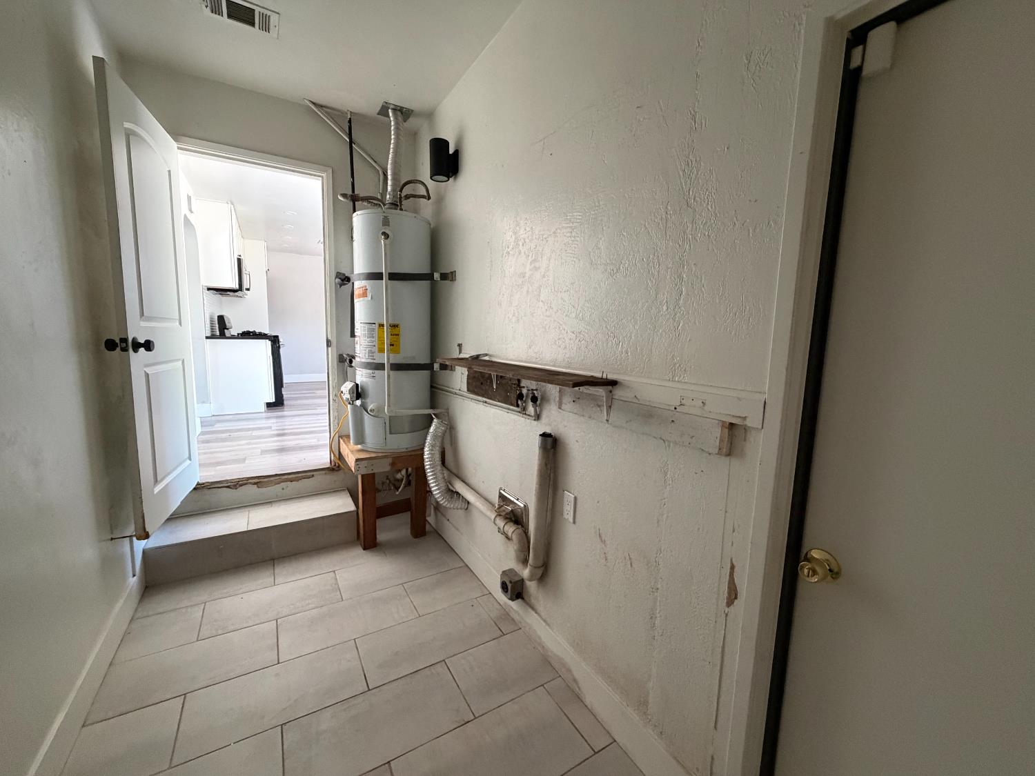 2351 Ridge Rd, Modesto, CA 95358