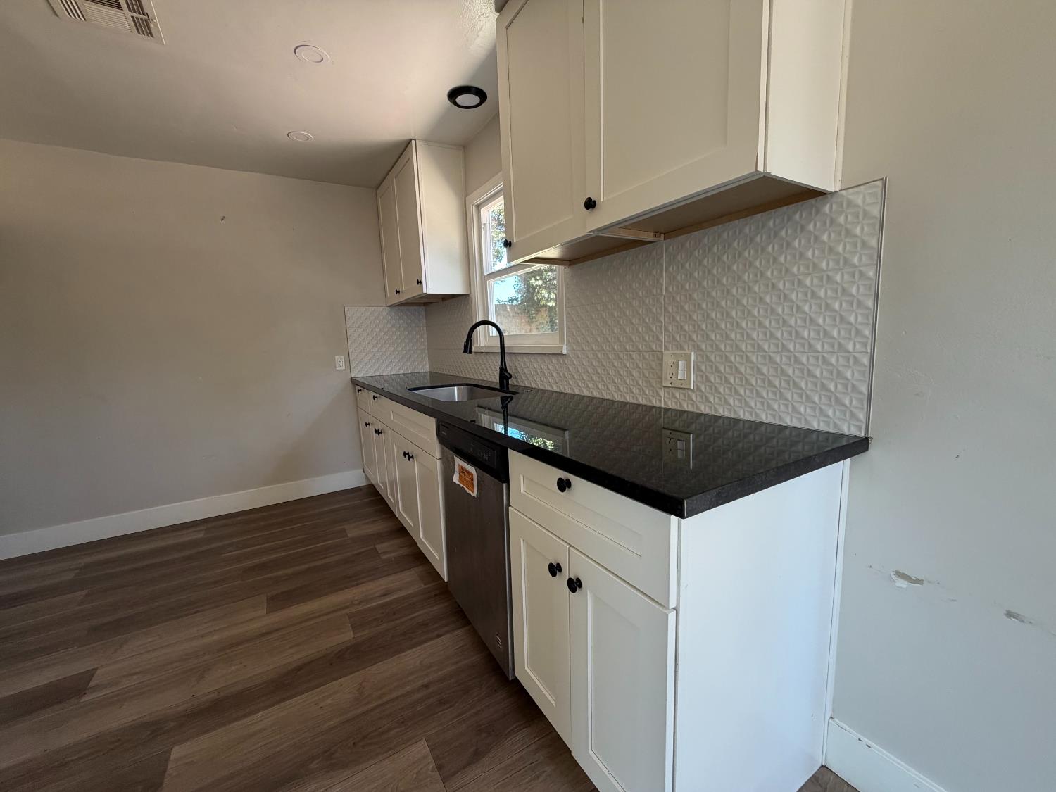 2351 Ridge Rd, Modesto, CA 95358