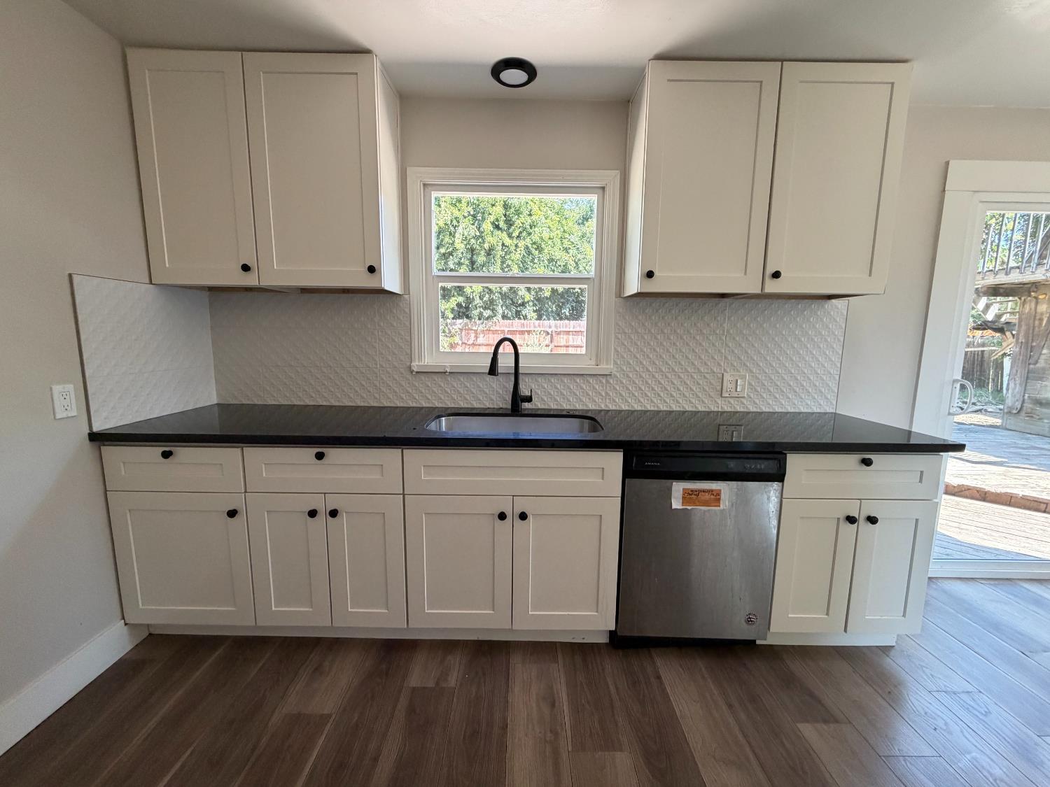 2351 Ridge Rd, Modesto, CA 95358